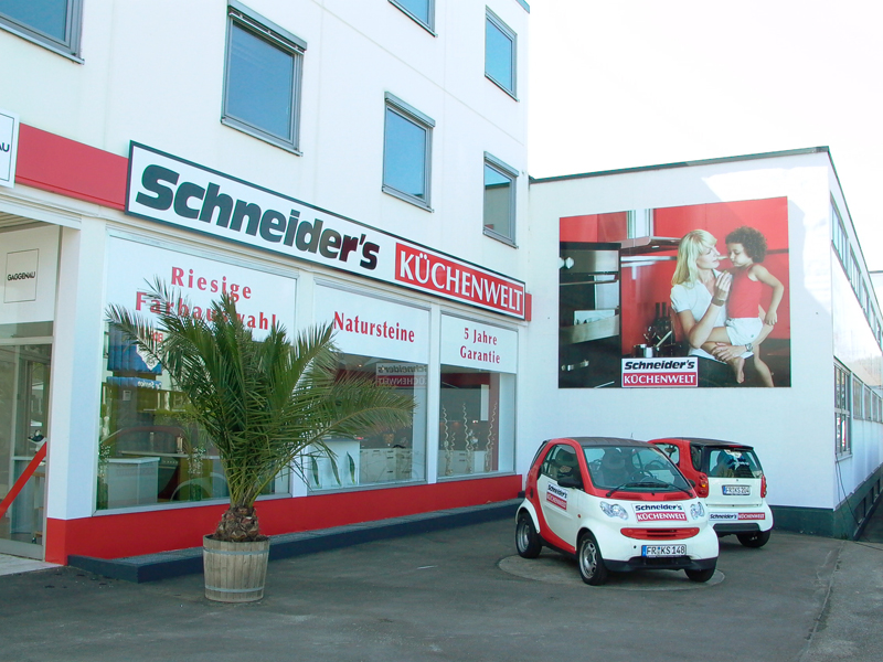 Schilder, Fahrzeugbeschriftung. Grossformatdruck